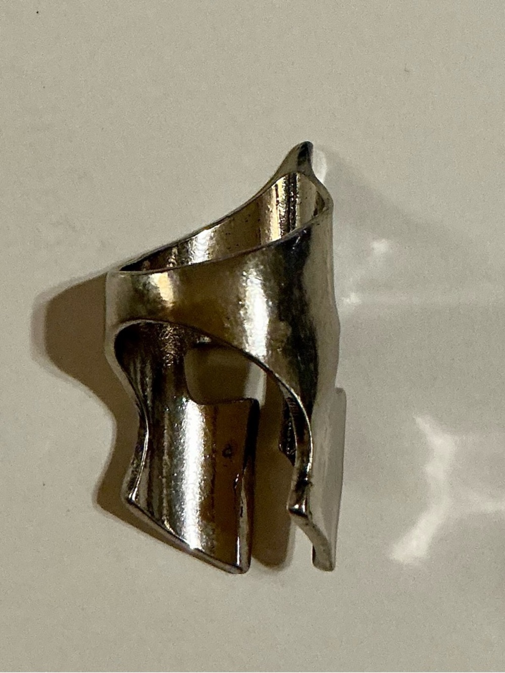 H&M Silver Gladiator Helmet Ring - Picture 2 of 4